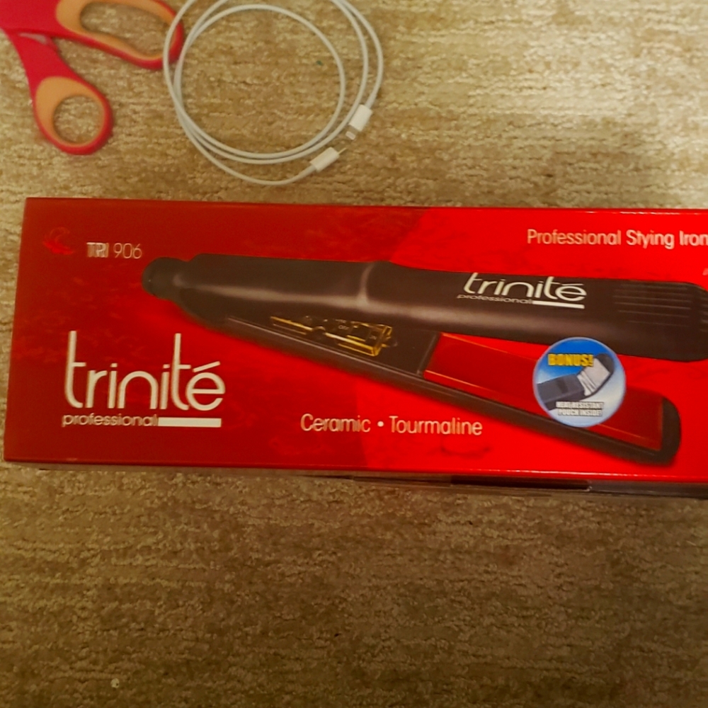 New Trinite hair styling Iron